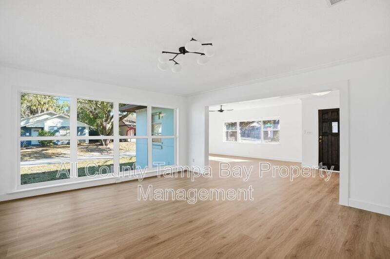 2812 N Munro St - Photo 7 of 21