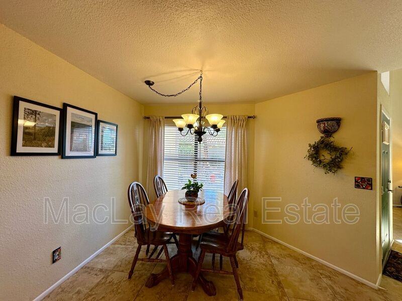 5001 E Mesquite Wood Ct - Photo 5 of 32