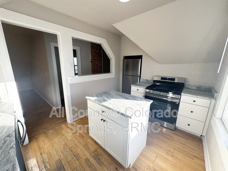 330 E Cache La Poudre St #201 - Photo 3 of 15