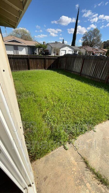 5138 Rescue Ct - Photo 6 of 6