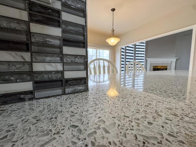 717 Villa Plz - Photo 6 of 33