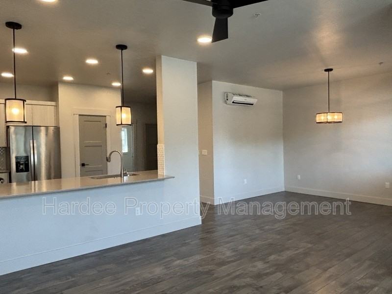 3711 S Council Spring Rd #303 - Photo 4 of 16