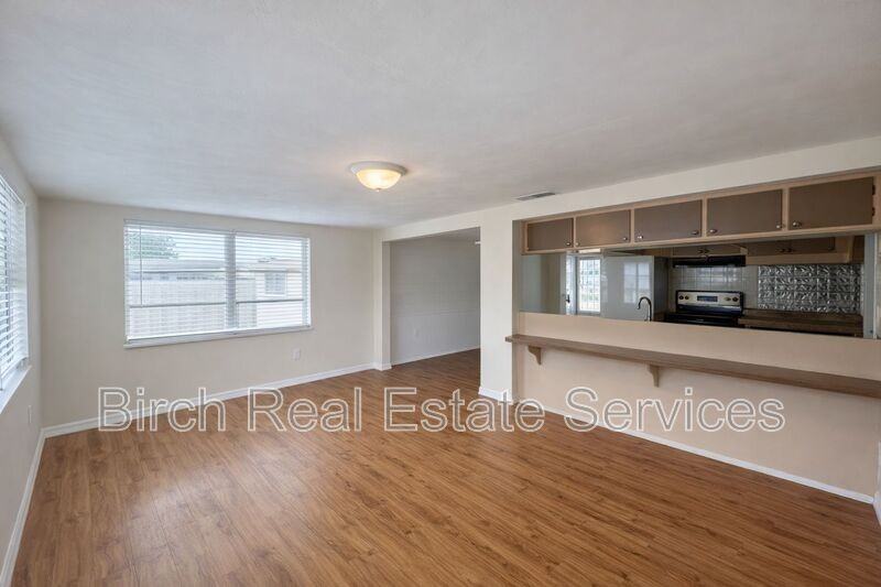 3702 Quinten Dr - Photo 5 of 15