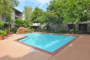 11 Oak Ct #B3-7 - Photo 1 of 1