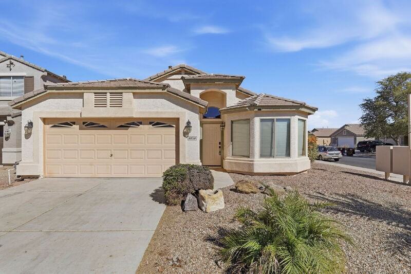 40310 W Novak Ln - Photo 2 of 31