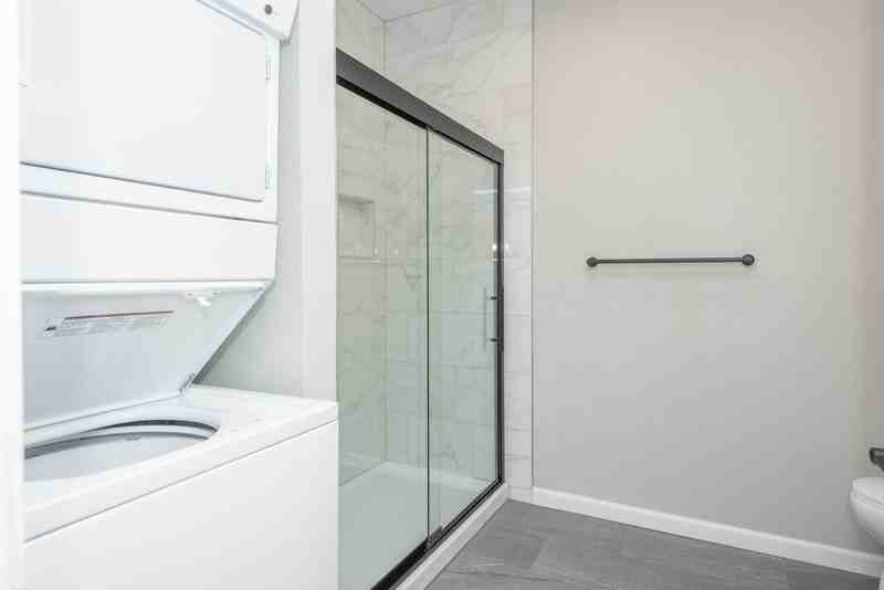 1605 Tennessee St - Photo 5 of 11