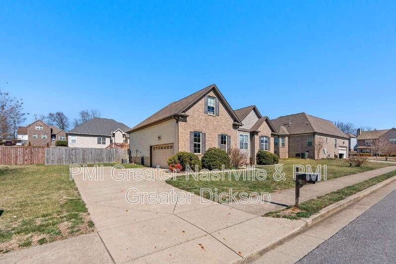 7504 Nathaniel Woods Blvd - Photo 2 of 45