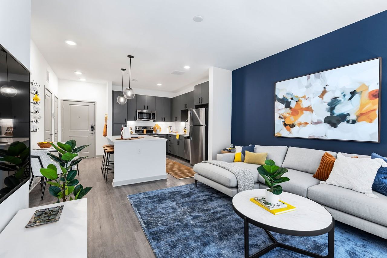 2671 S A W Grimes Blvd #C1-02