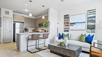 1012 S Heatherwilde Blvd #B1-04 - Photo 1 of 1