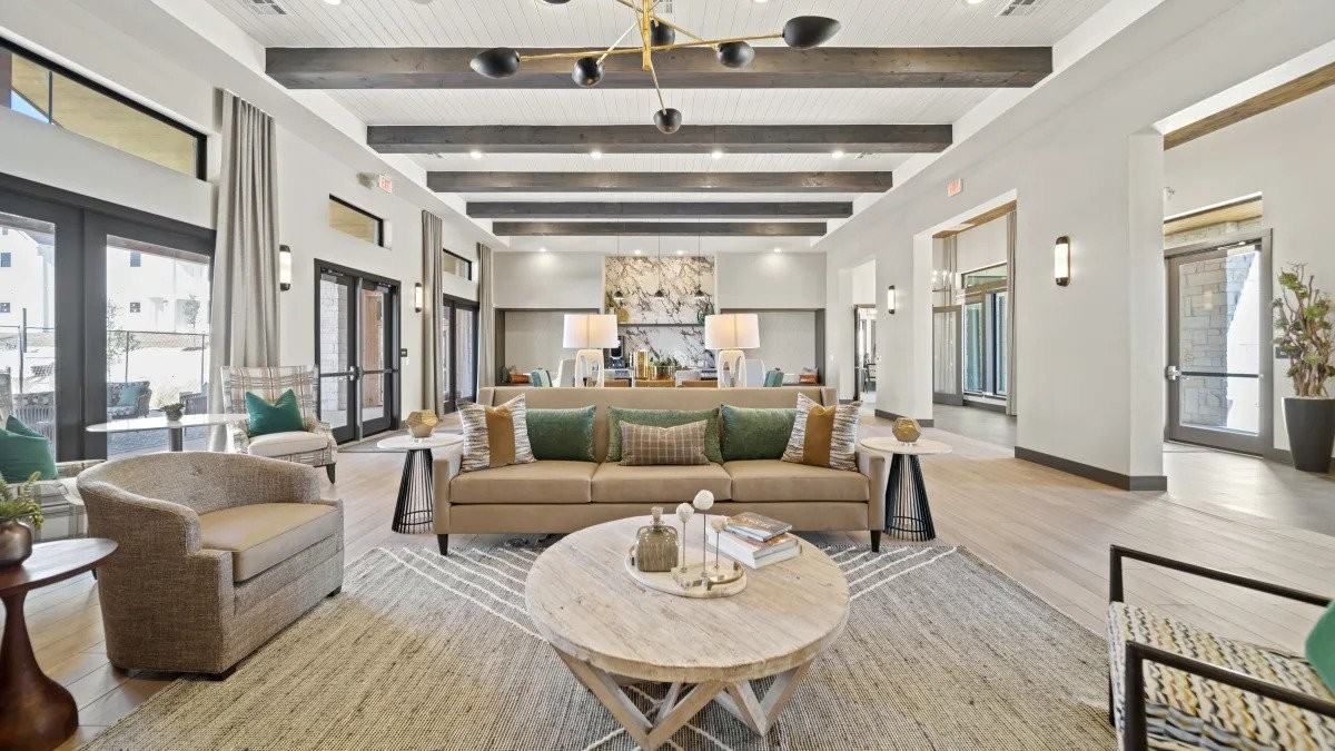 1012 S Heatherwilde Blvd - Photo 7 of 14