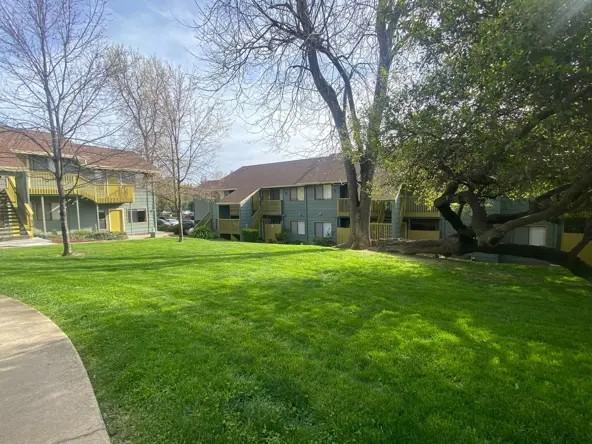 Olive Glen Apartments, in the Heart of Carmichael! - Photo 4 of 11