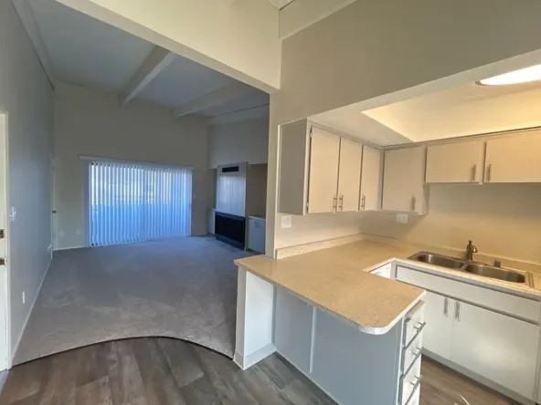 Ravenwood Apartment Homes - Photo 4 of 27