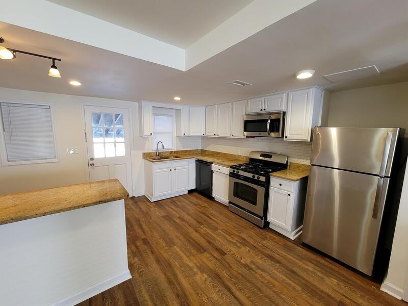 5215 Wasena Ave - Photo 6 of 16