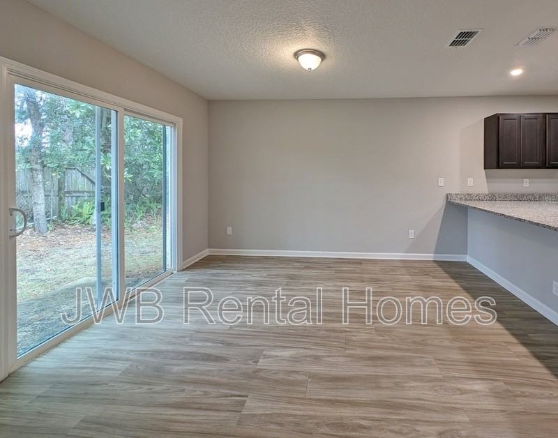 4309 Spring Park Rd - Photo 5 of 14