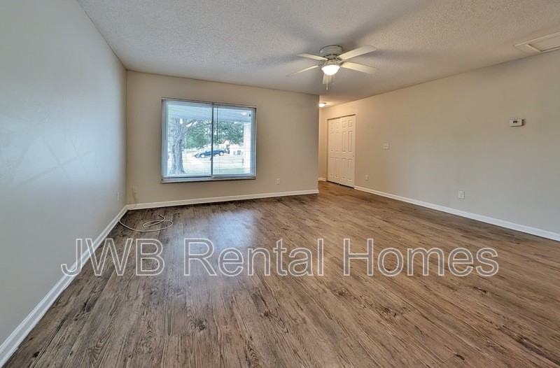 6189 Checkmate Ln - Photo 7 of 14