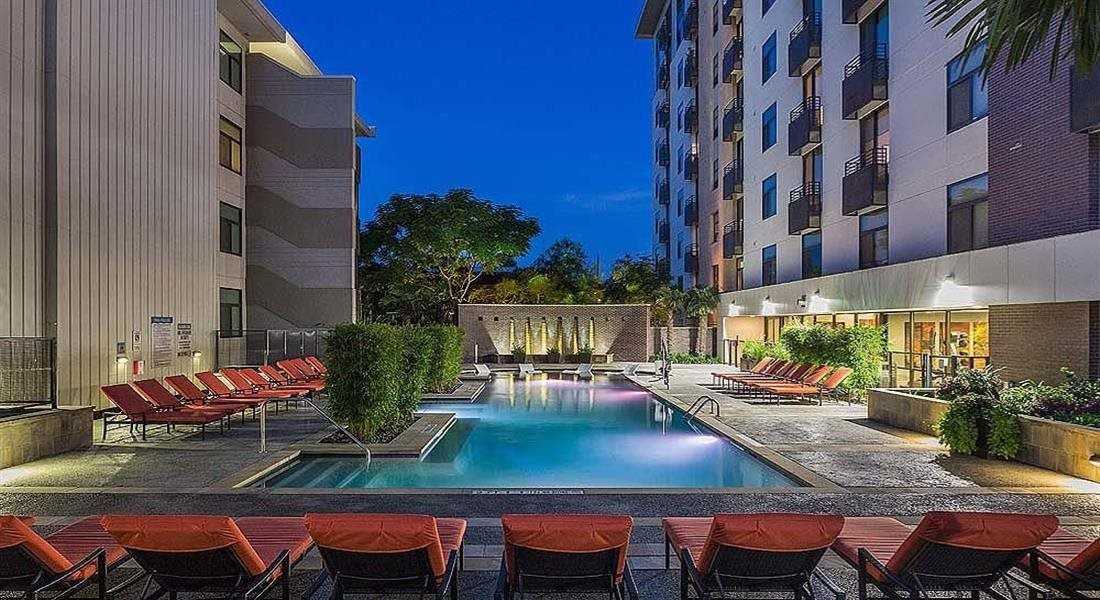 1301 E Riverside Dr #A1-02