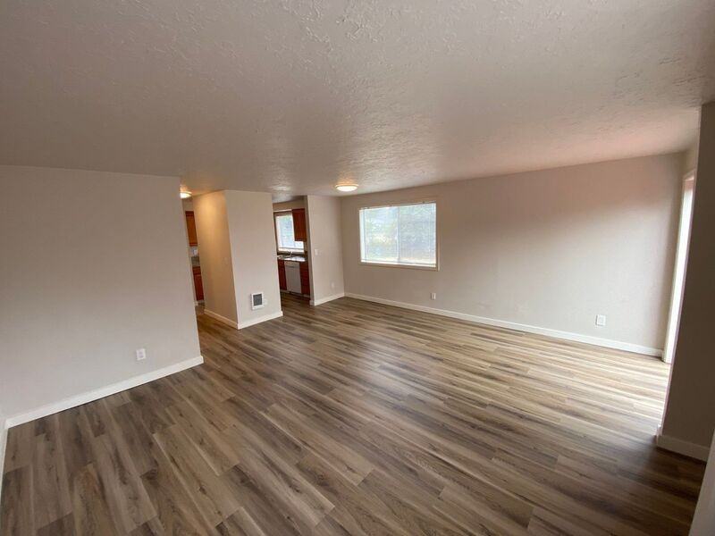 3714 47th Ave Ne - Photo 2 of 27