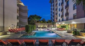 1301 E Riverside Dr #B2-27 - Photo 1 of 1