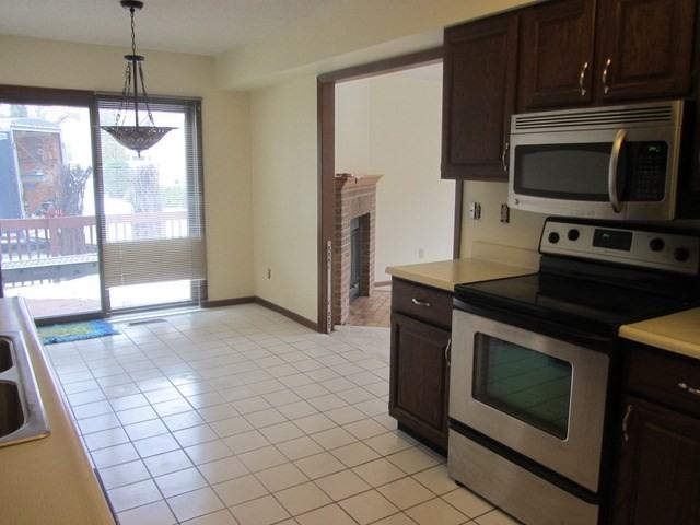 1834 Kerrybrook Ct - Photo 2 of 13