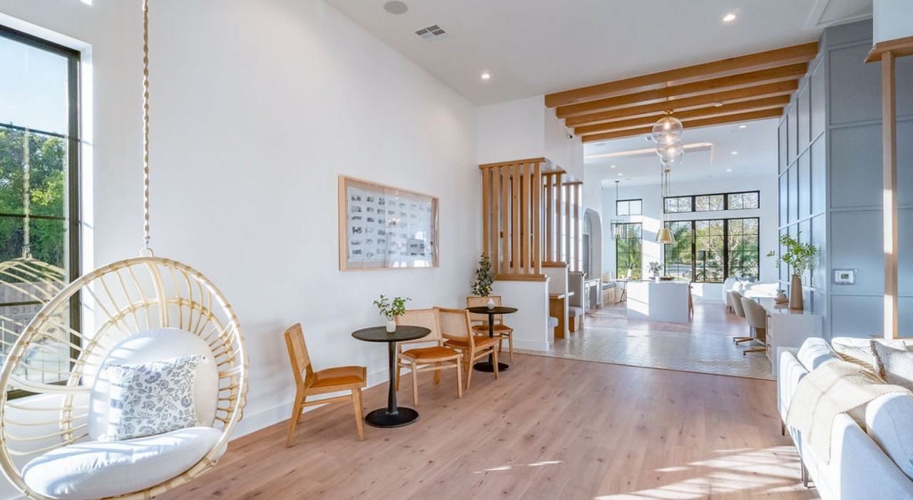 6116 6118FM 969 - Photo 5 of 37