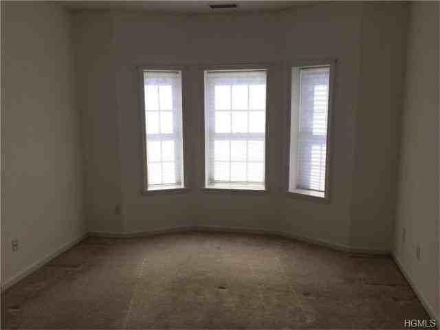 1510 Half Moon Bay Dr - Photo 3 of 10