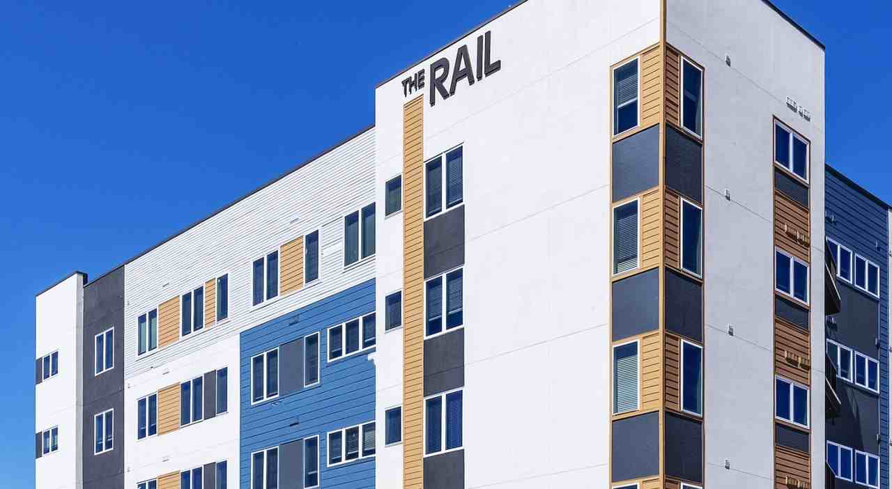 2926 E 17th St #S6-23