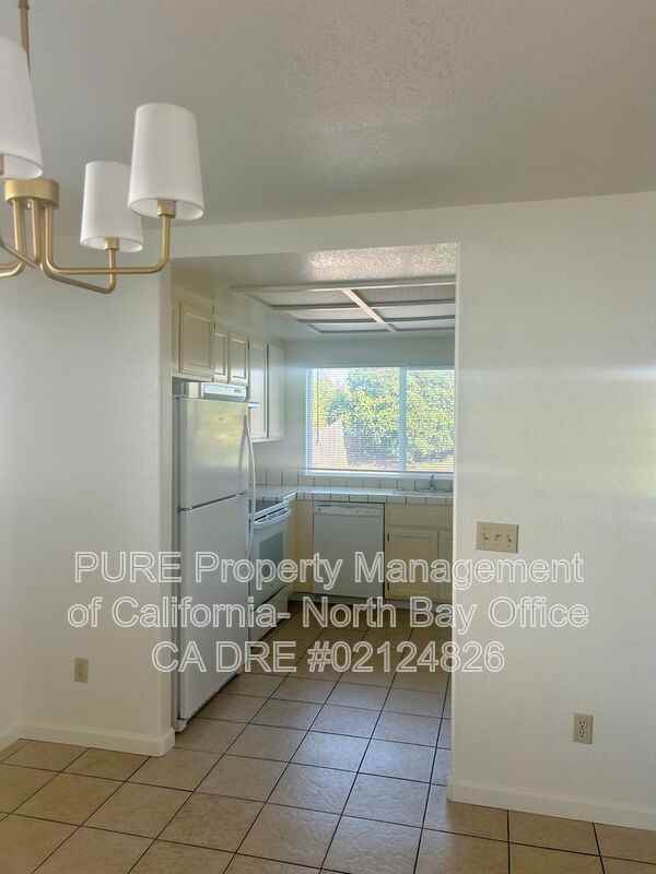 1190 Exeter Dr - Photo 7 of 19