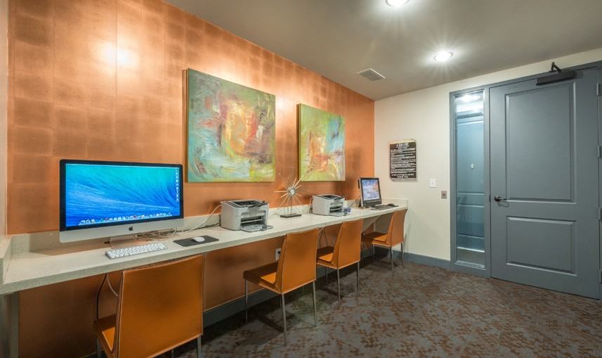 2613 Ross Ave - Photo 2 of 20