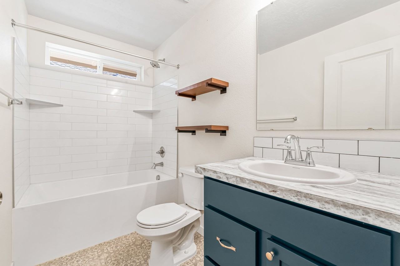 10604 W New Berlin Dr #NA - Photo 5 of 26