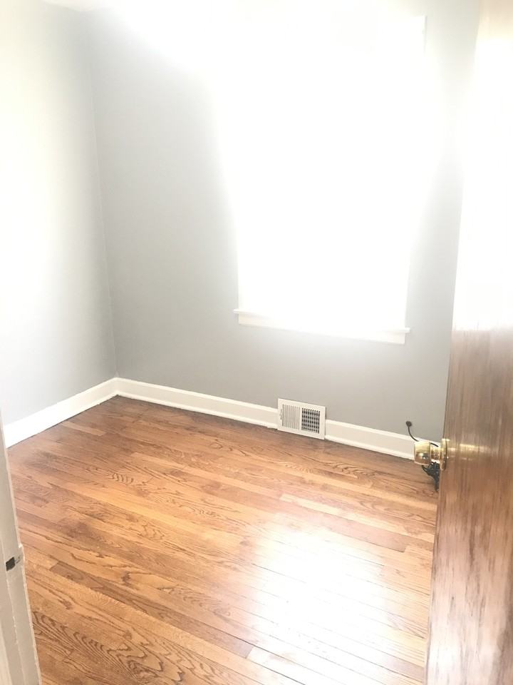 5336 W Congress Pkwy #1 - Photo 2 of 22