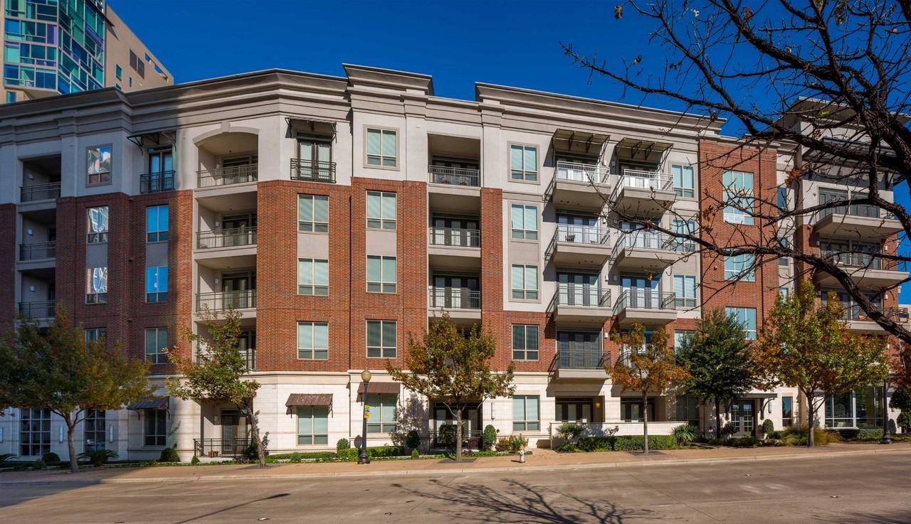 2991 Blackburn St - Photo 5 of 20