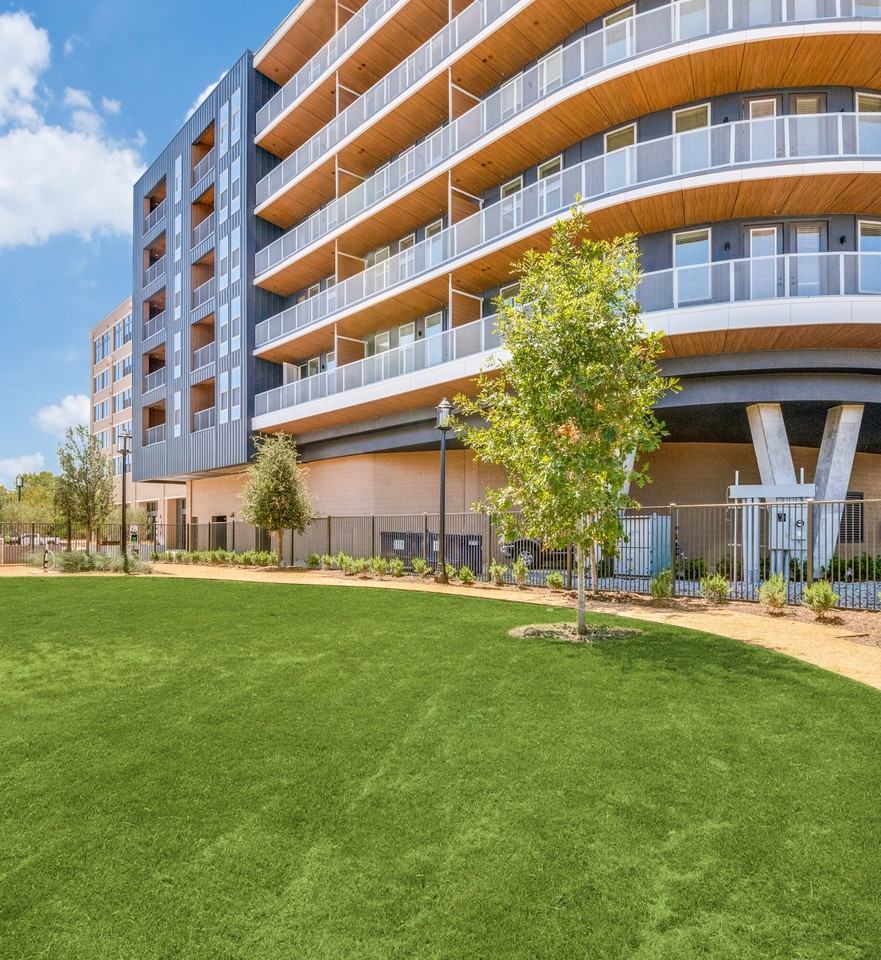 3901 Commerce St #A3-27