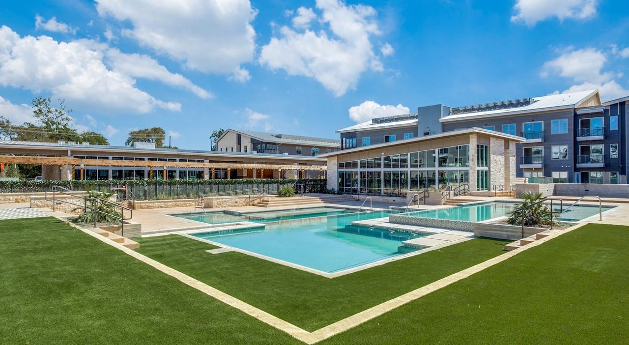 1126 Shady Ln #B3-60