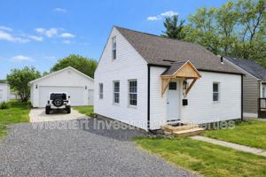 featured image of 141 W Lane Ave