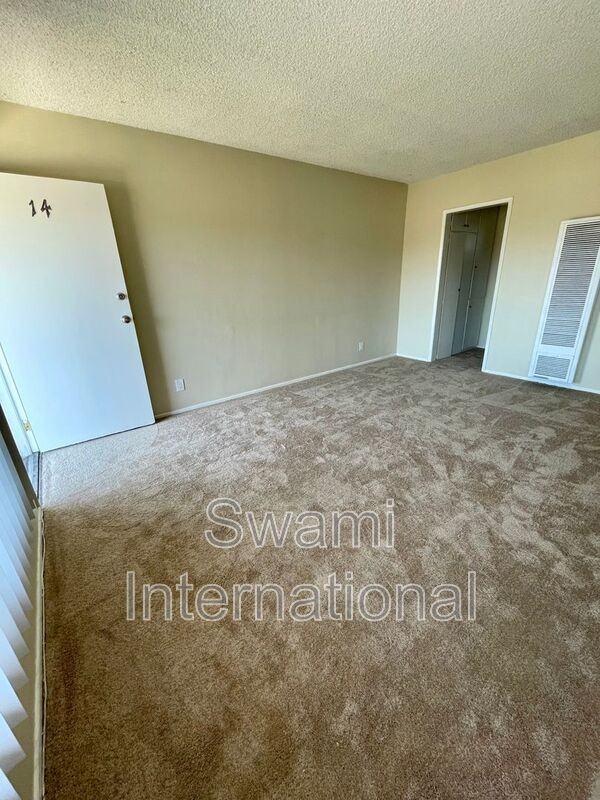 2065 255th St #14 - Photo 6 of 15