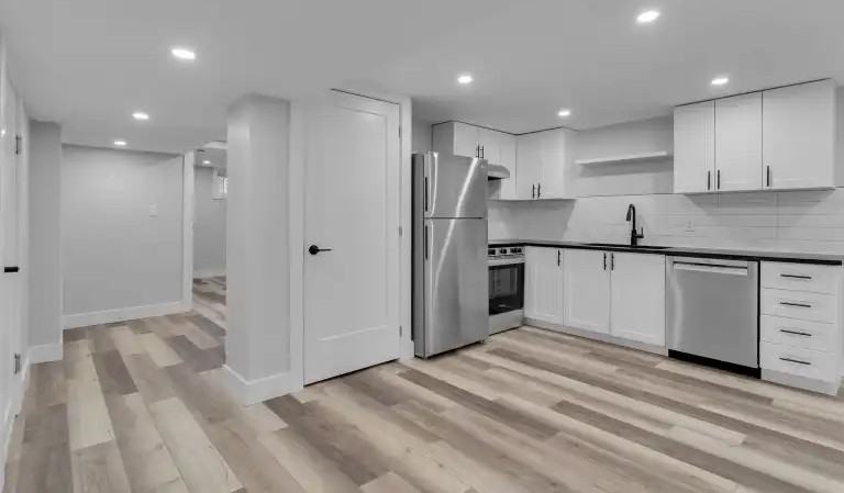 180 Morenz Cres #2 - Photo 5 of 18