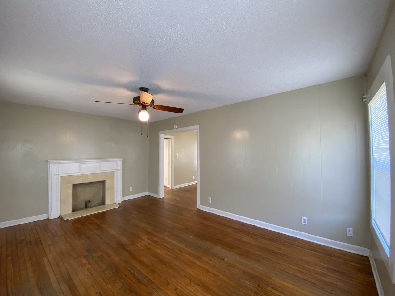 321 Duck St - Photo 2 of 7