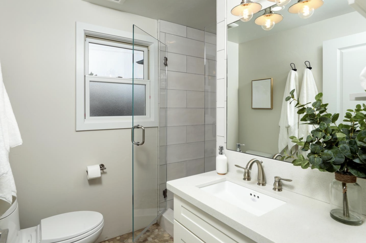 150 34th Ave - Photo 3 of 7