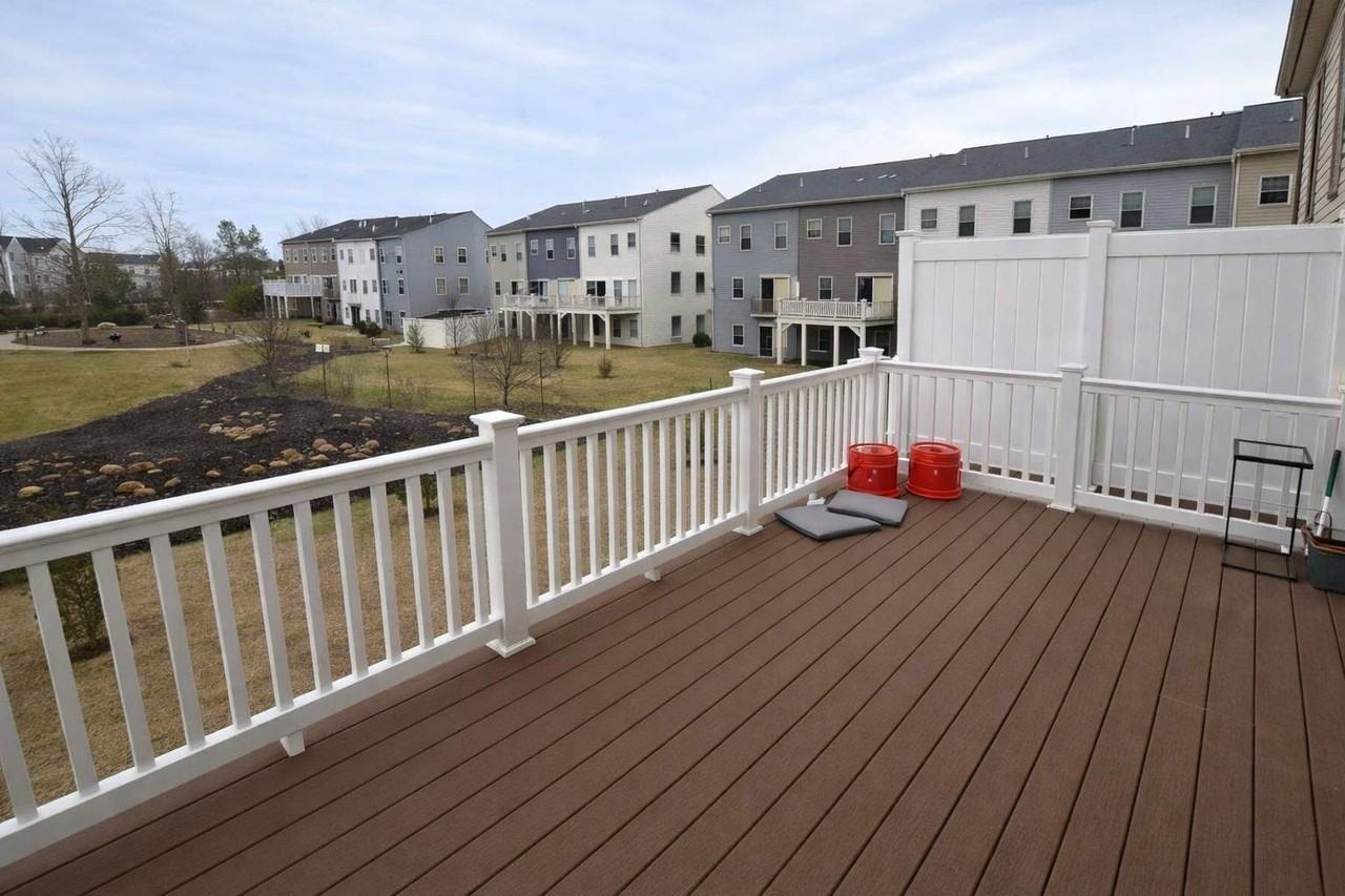 210 Southwind Dr - Photo 3 of 23