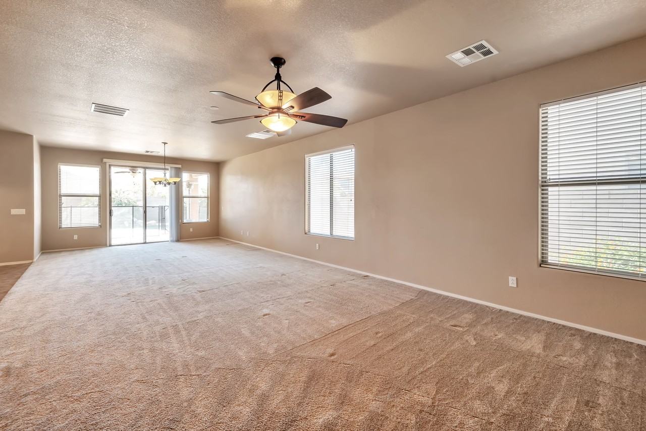 2243 W Mila Way - Photo 4 of 27