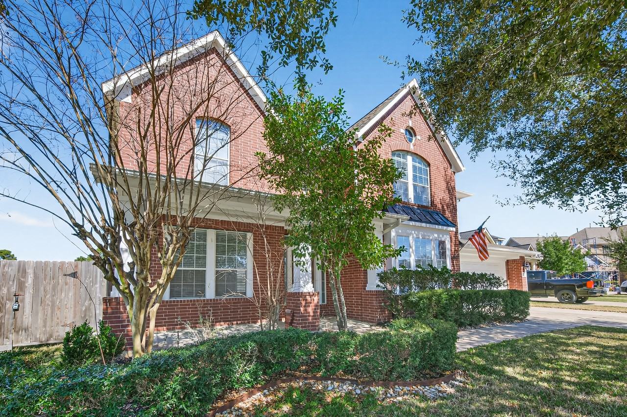 12414 Montebello Manor Ln - Photo 3 of 50