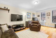 668 Riverside Dr #6F - Photo 1 of 1