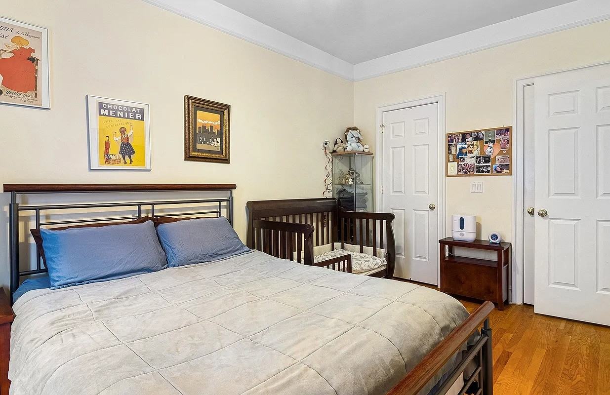 668 Riverside Dr #6F - Photo 4 of 10