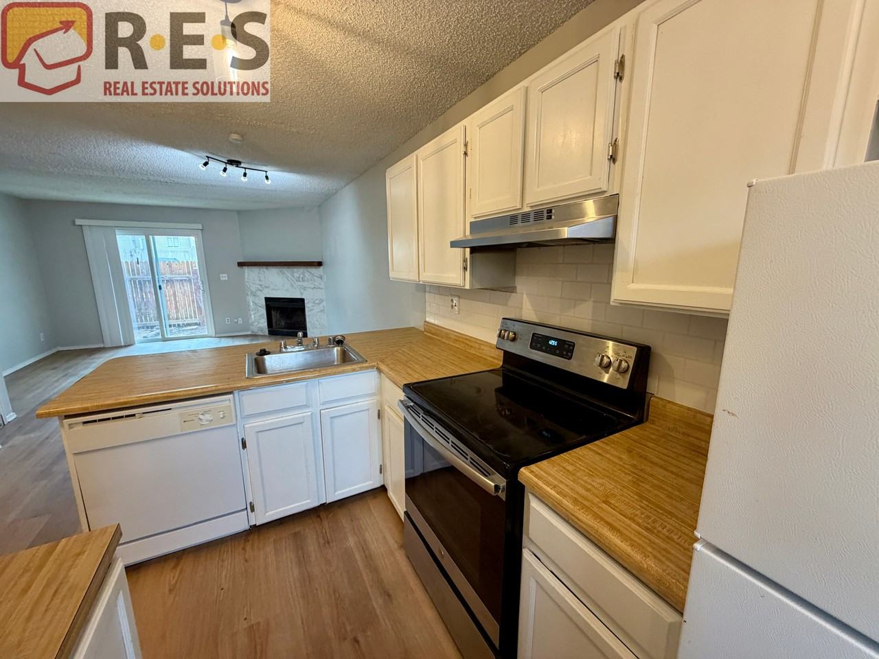 6967 Peyote Way - Photo 2 of 12