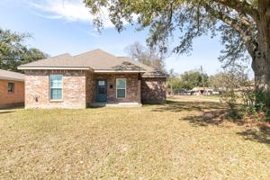 featured image of 805 Royal St