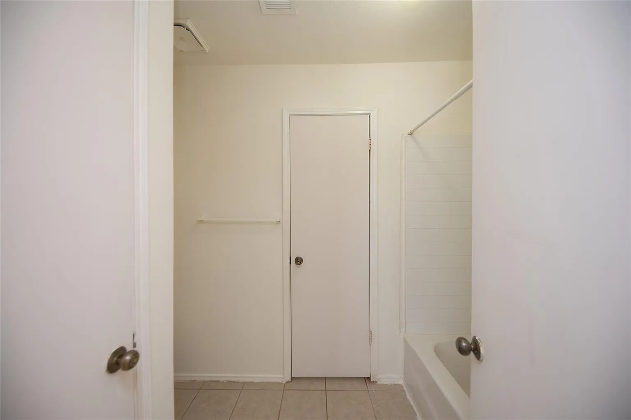 9200 W Bellfort Ave #65 - Photo 6 of 7