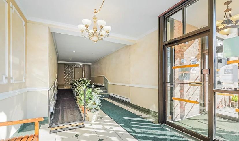 1160 Richmond Rd #7B - Photo 2 of 13