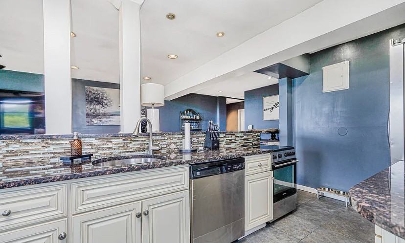 1160 Richmond Rd #7B - Photo 7 of 13