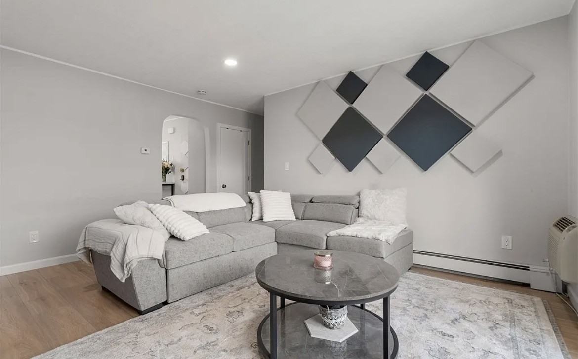 23 Westgate Rd #6 - Photo 3 of 19