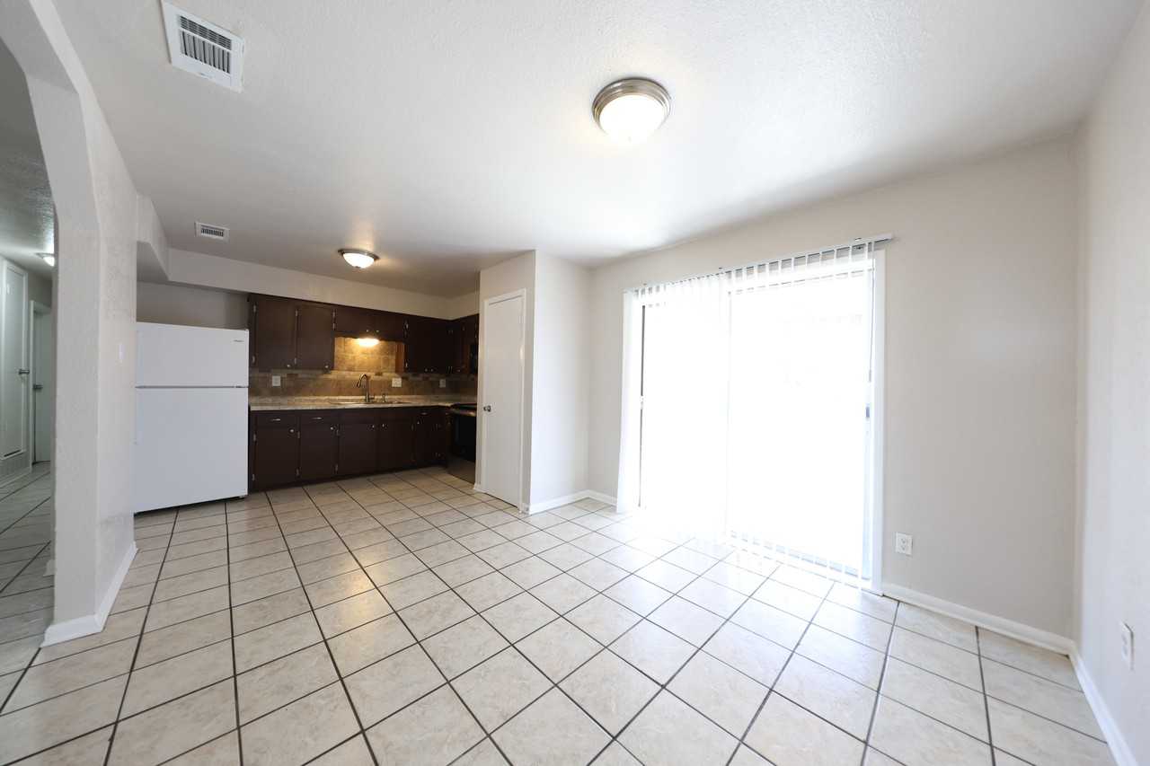 507 Traci Dr - Photo 5 of 18